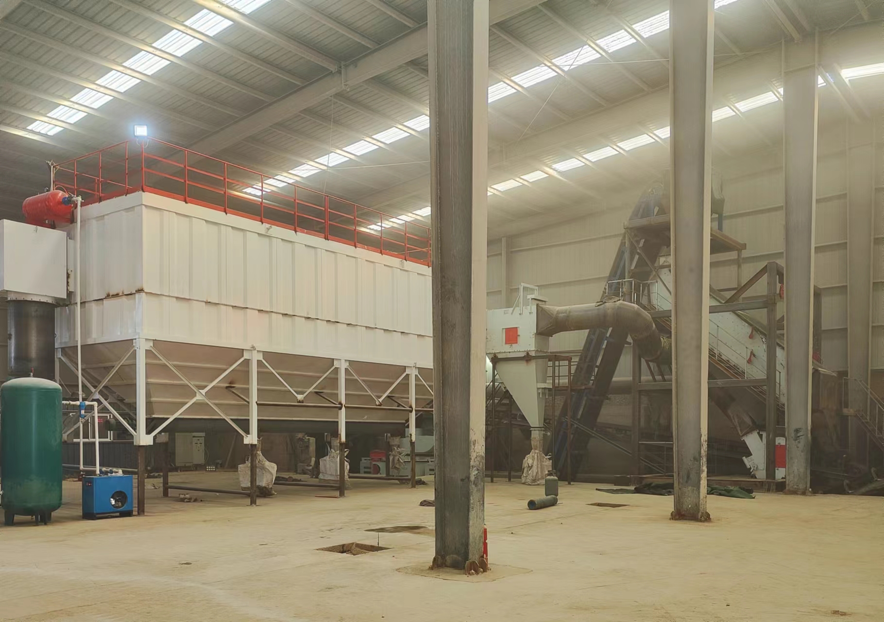 與平面制砂相比，干法制砂樓有哪些優(yōu)勢(shì)？