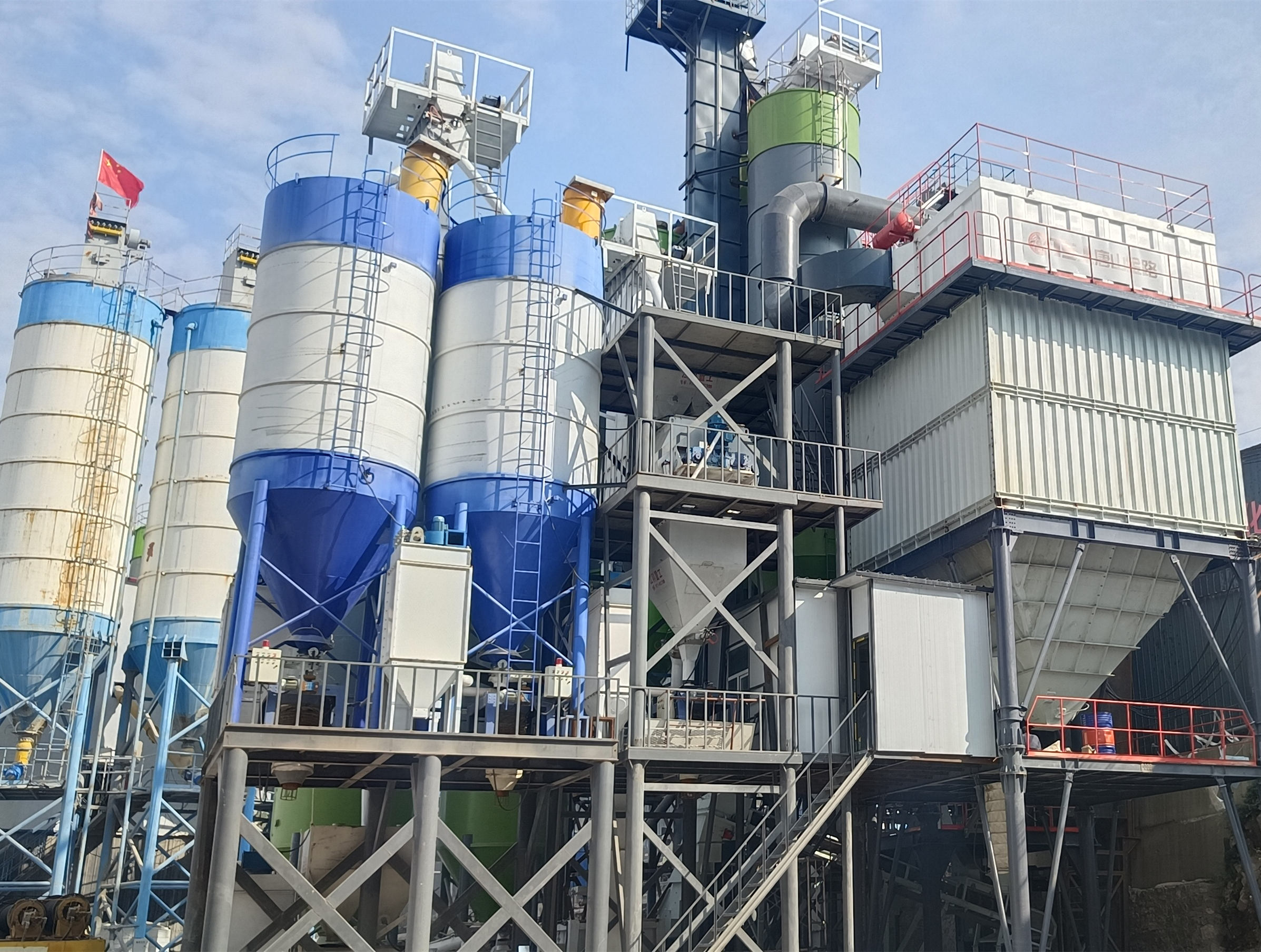 投資一套制砂樓或者一條制砂生產(chǎn)線需要考慮哪些因素呢？